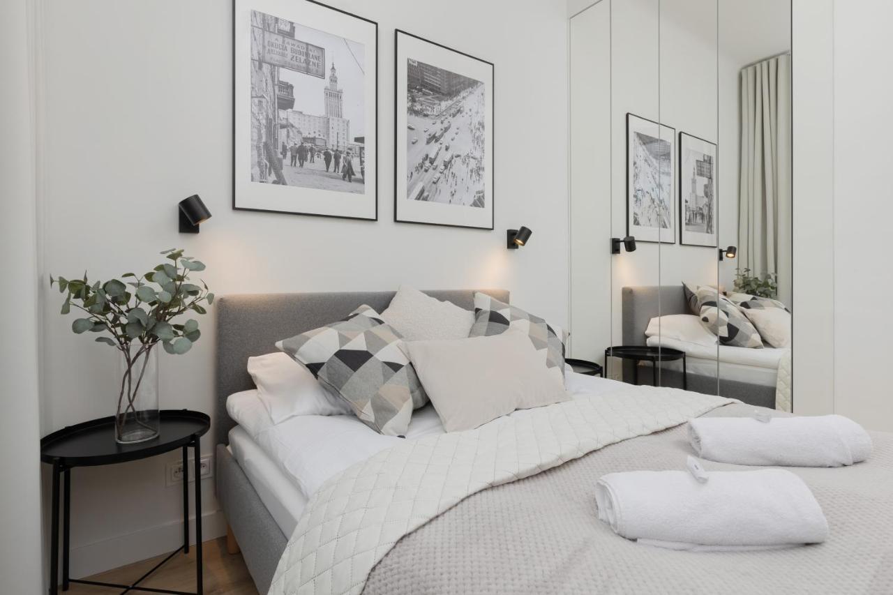 Spacious Apartment With Panoramic View Of Warsaw By Noclegi Renters Ngoại thất bức ảnh
