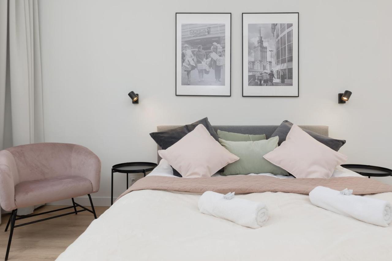 Spacious Apartment With Panoramic View Of Warsaw By Noclegi Renters Ngoại thất bức ảnh