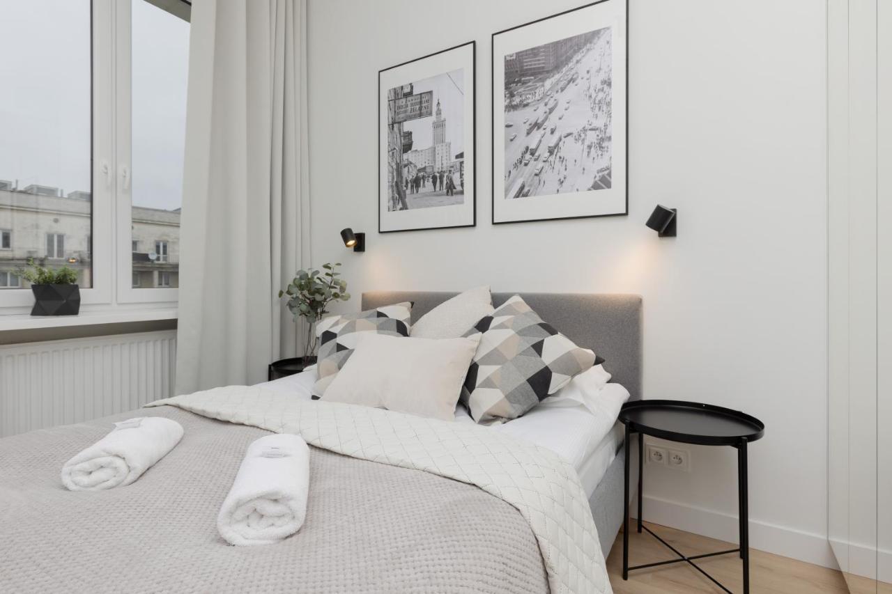 Spacious Apartment With Panoramic View Of Warsaw By Noclegi Renters Ngoại thất bức ảnh